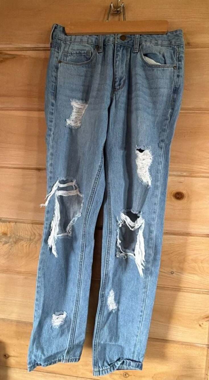 Empyre Light Wash Boyfriend Jeans Distressed